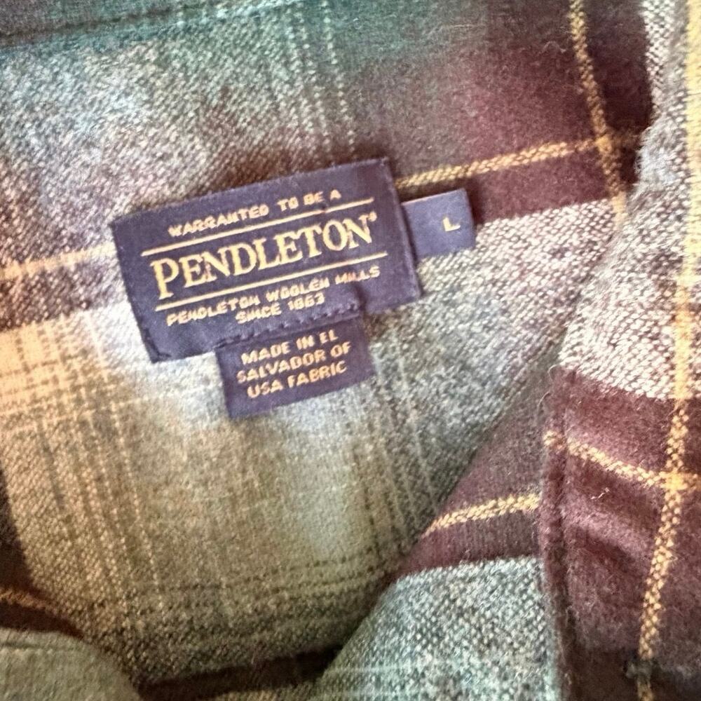 Pendleton Women’s Button Long Sleeve Shirt Shadow Plaid Flannel Large 100% wool - Picture 2 of 7
